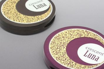 Cosmetic packaging decoration